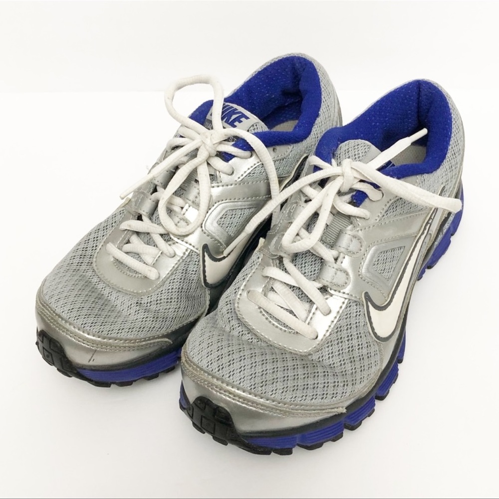 [Nike] Gray w/Silver & Blue Trim Lace Running Sneakers